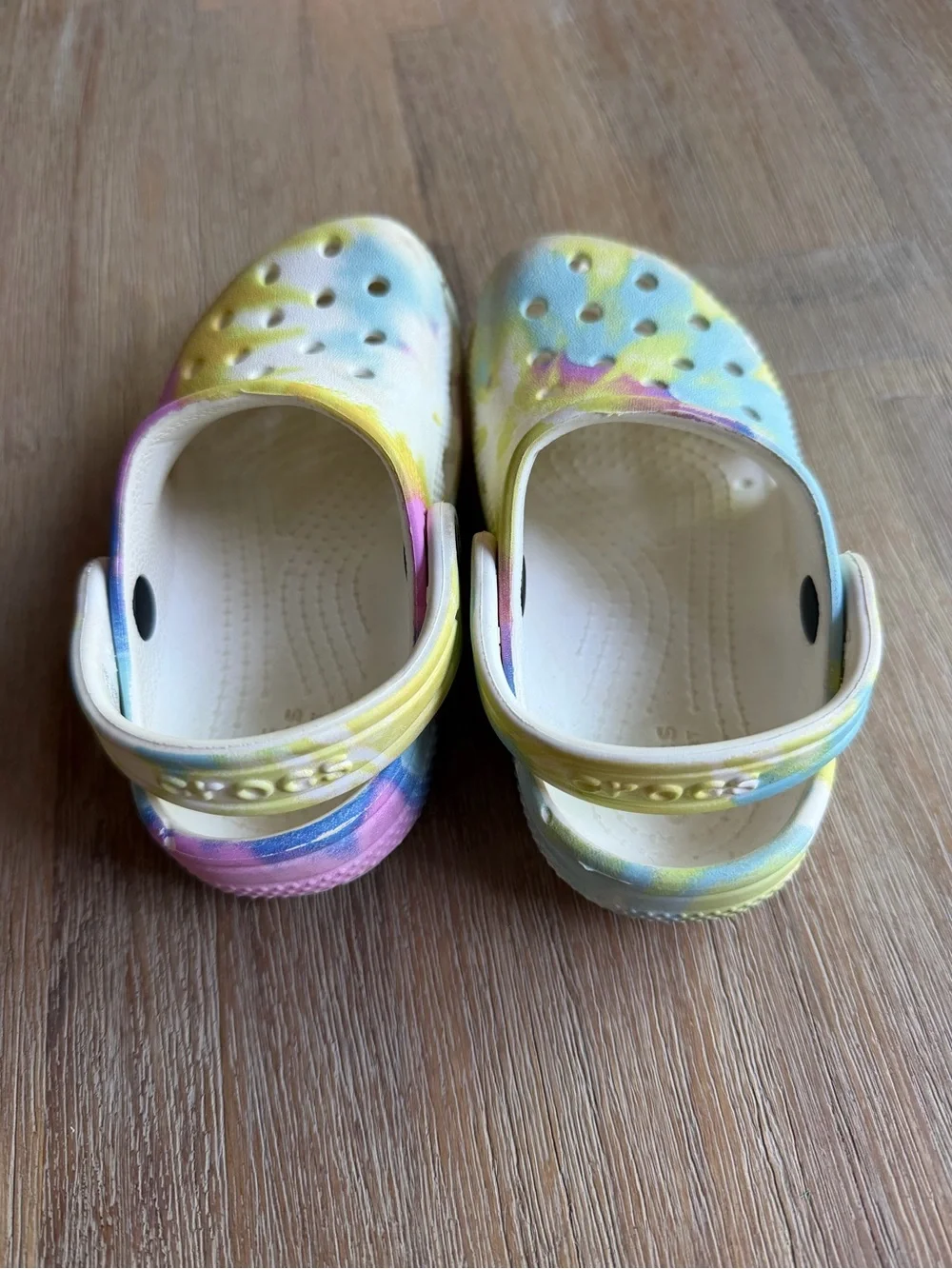 Crocs Kids Classic Tie-Dye Clog - Yellow Pink Blue | C8